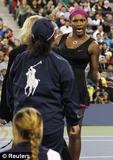 [09US+Open_serena+calls+out+lineperson.jpg]