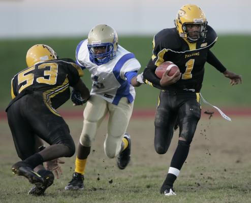 [09JJ+vs+BT+Washington_taylor+run.jpg]