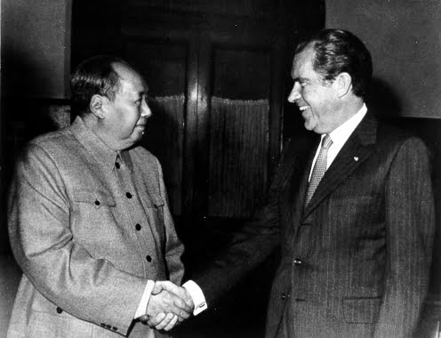 [72nixon-mao_china+visit.jpg]