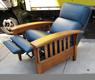 Uhuru Furniture Collectibles Ethan Allen Mission Style Leather Ethan Allen Mission Style Leather Recliner Sold Like New Condition