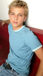 WE HAVE MOVED TO SEXY-MALE-CELEBS.BLOGSPOT.COM: MAX THIERIOT