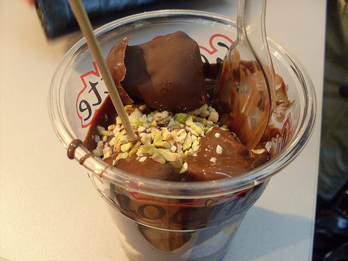 kitap,hikaye,deneme yazısı,tanıtım ve yaratımı