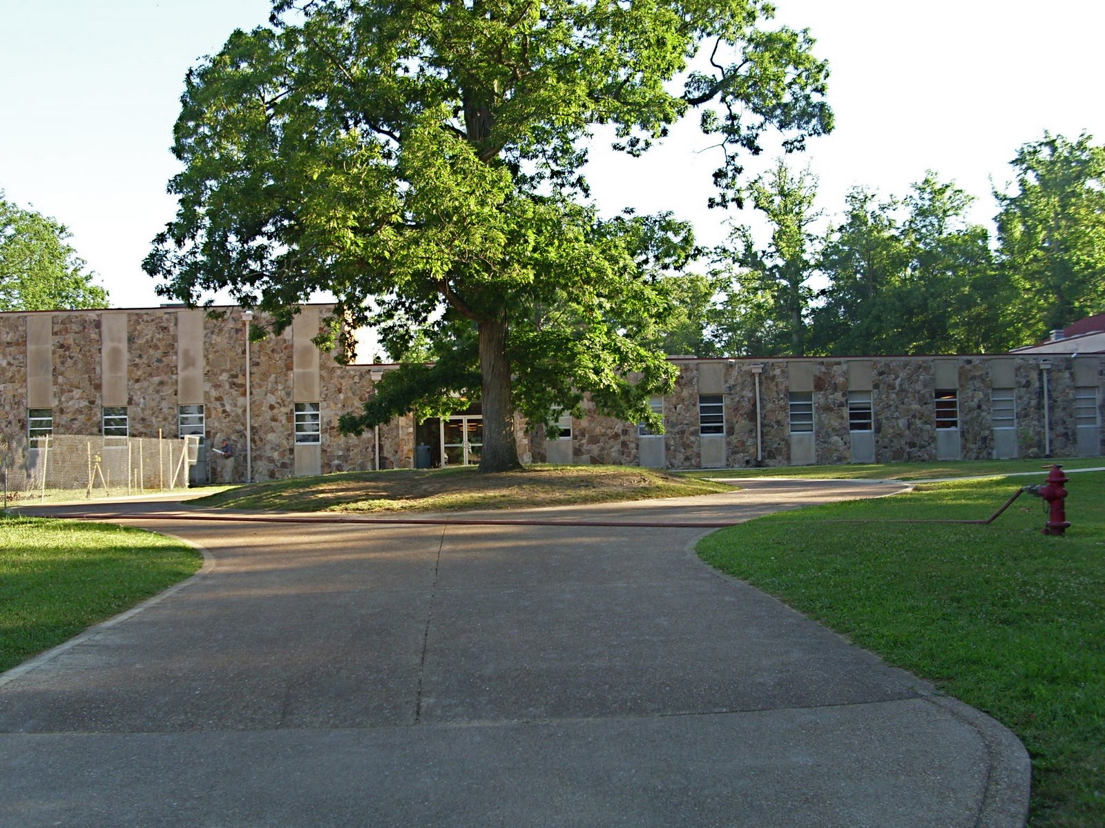 [St+Andrews+campus+3+©Susan+Shie+2009.JPG]