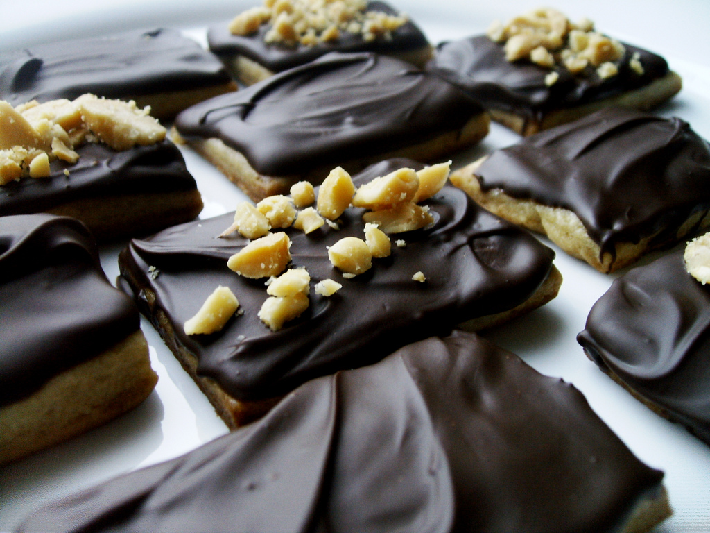 image: bluth-banana-cookies