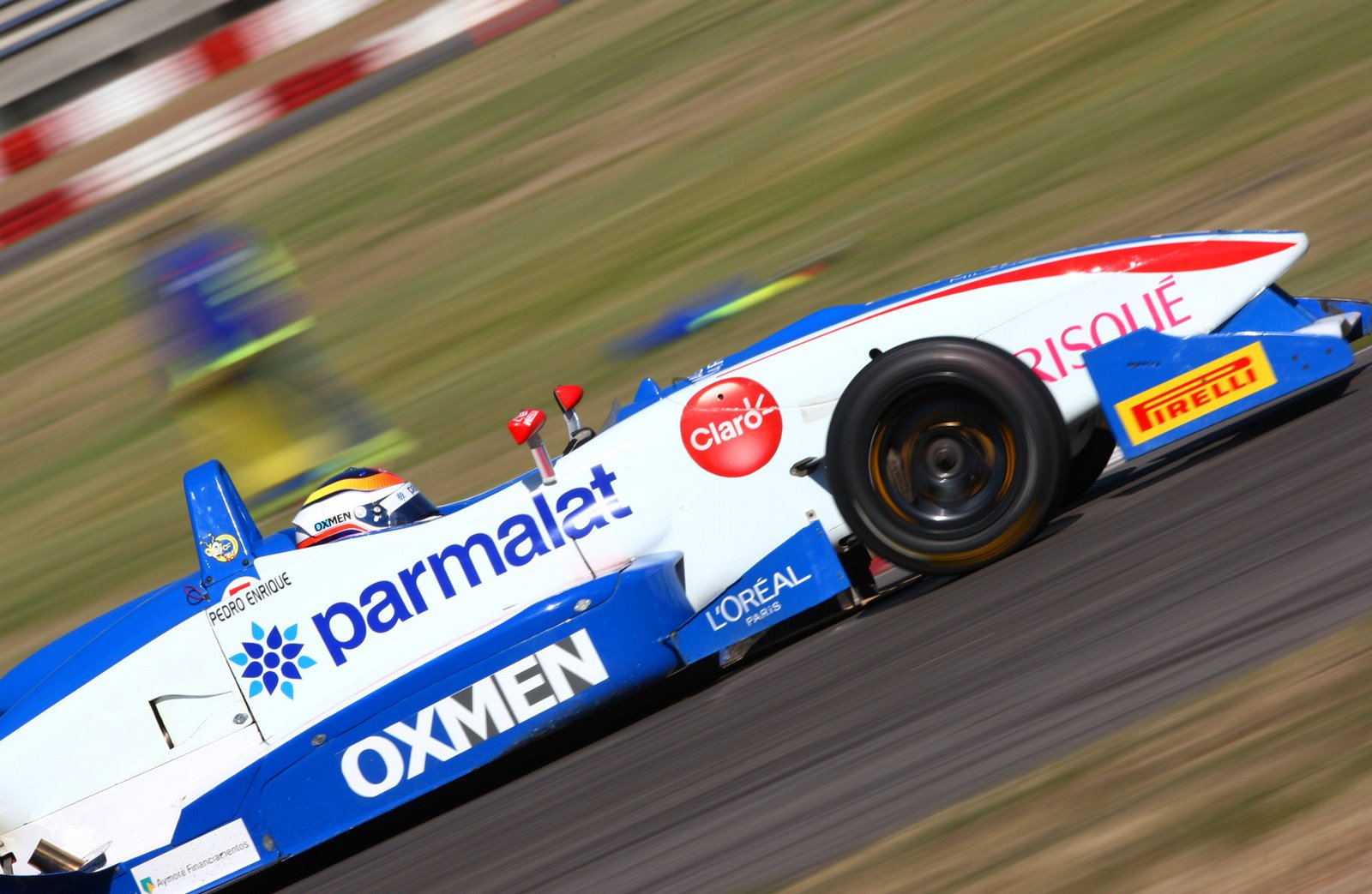 [Pedro+Henrique++1.jpg]