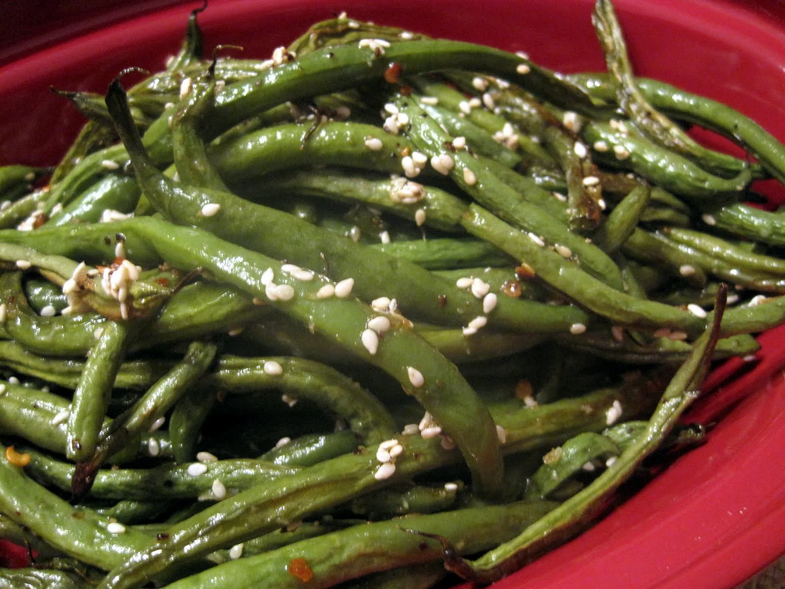 Fruits and vegetables on the table including green beans