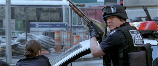 Armas y Cine: 16 Calles Armas y Cine: 16 Calles