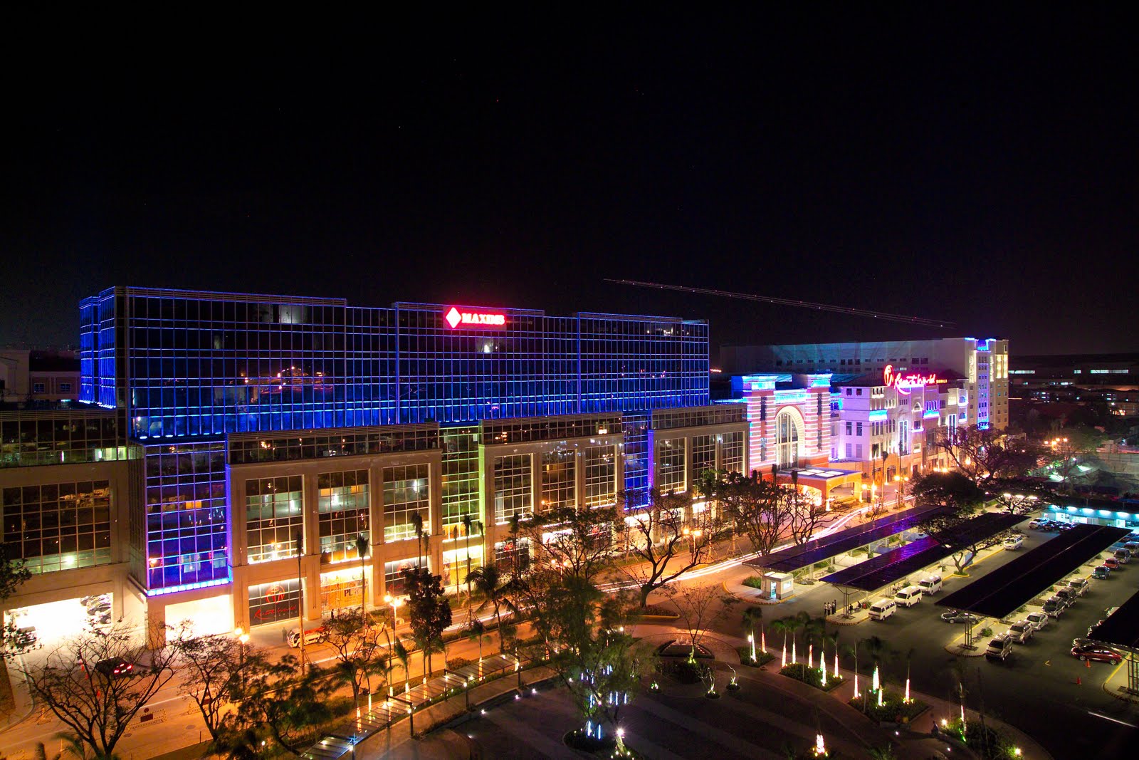 The Newport Mall at Resorts World Manila — Top