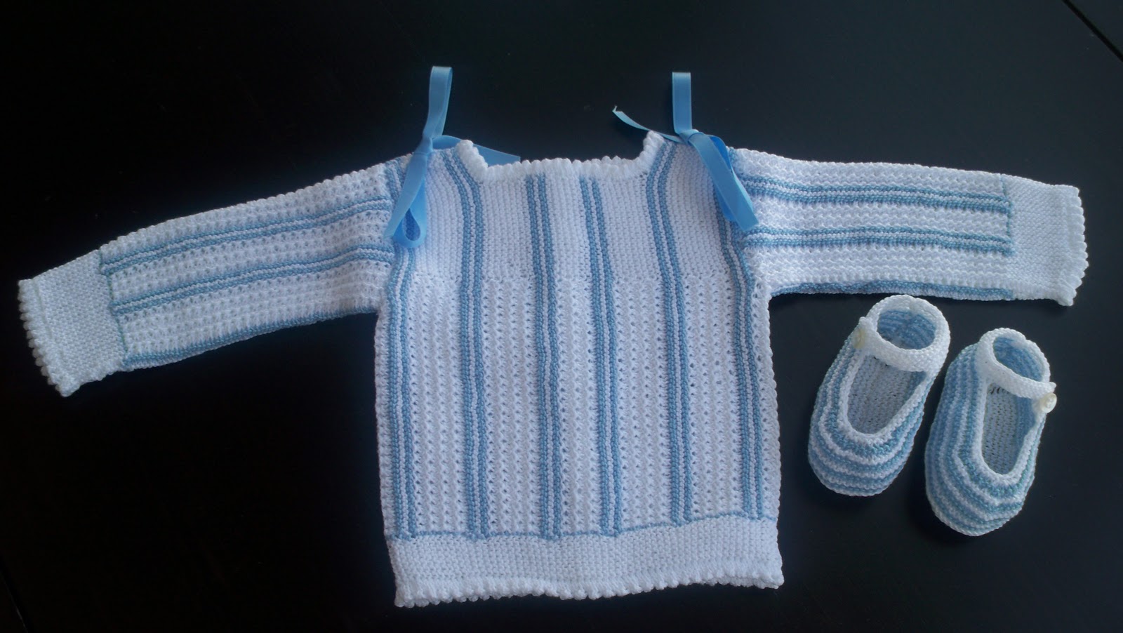 Venta de jerseys para bebés.