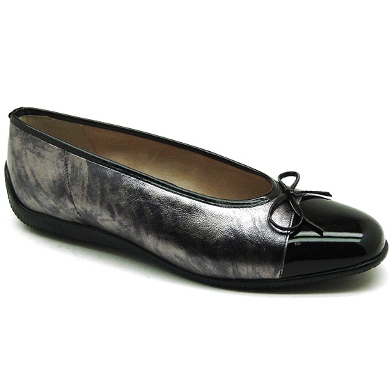 E.G. Geller Shoes June 2010