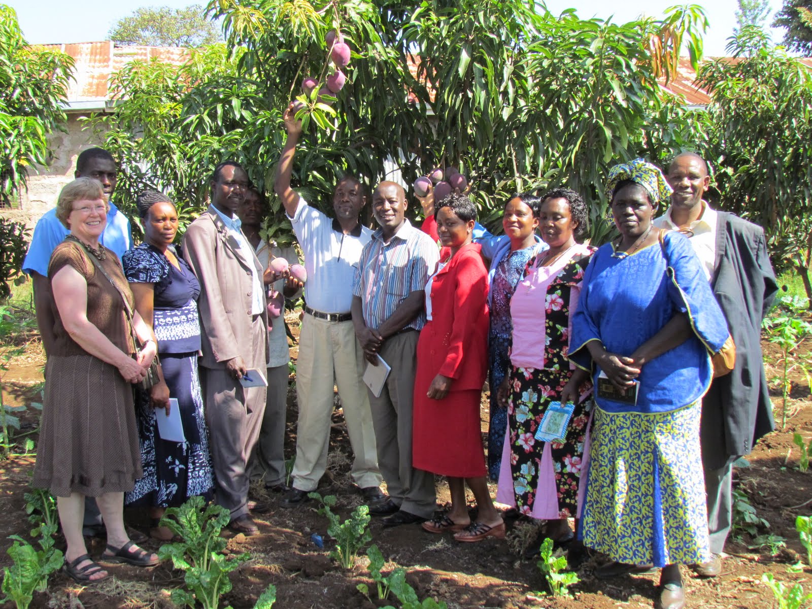 Farmers Helping Farmers Kenya 2012 School Lunch Feeding Programs