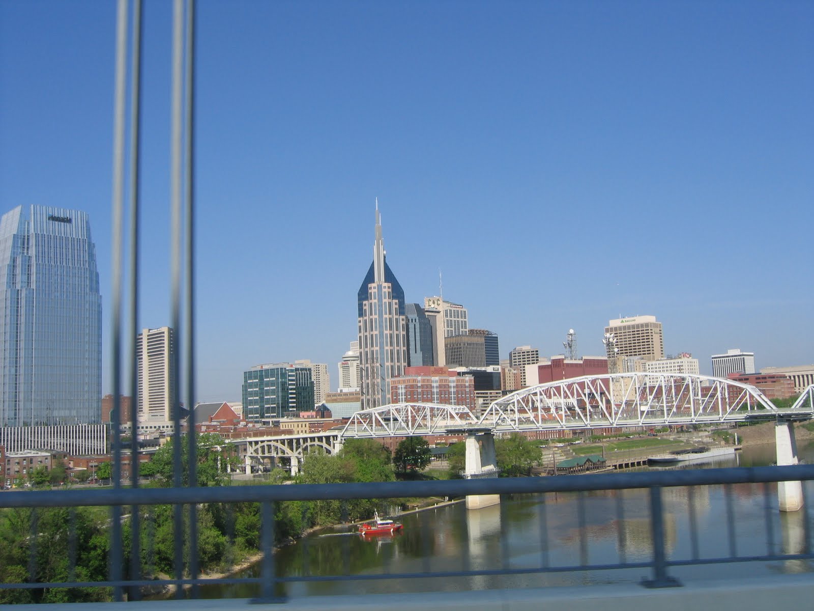 Cathi and Don on the road: Downtown Nashville