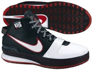 Basketball Shoes: Lebron James Shoes ( King James)