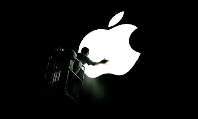 First-Apple-Store-Opens-I-001.jpg