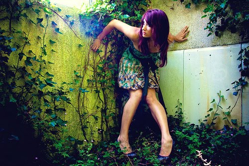 [blog+purple+woman+ivy.jpg]