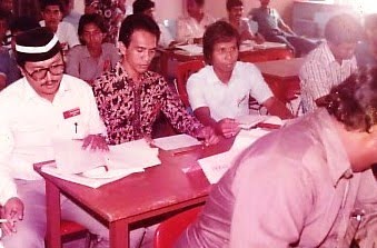 Aku Selaku Naib Ketua Pemuda UMNO Cawangan Batu Gajah 1984