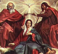 Mary crowned Queen of Heaven 
