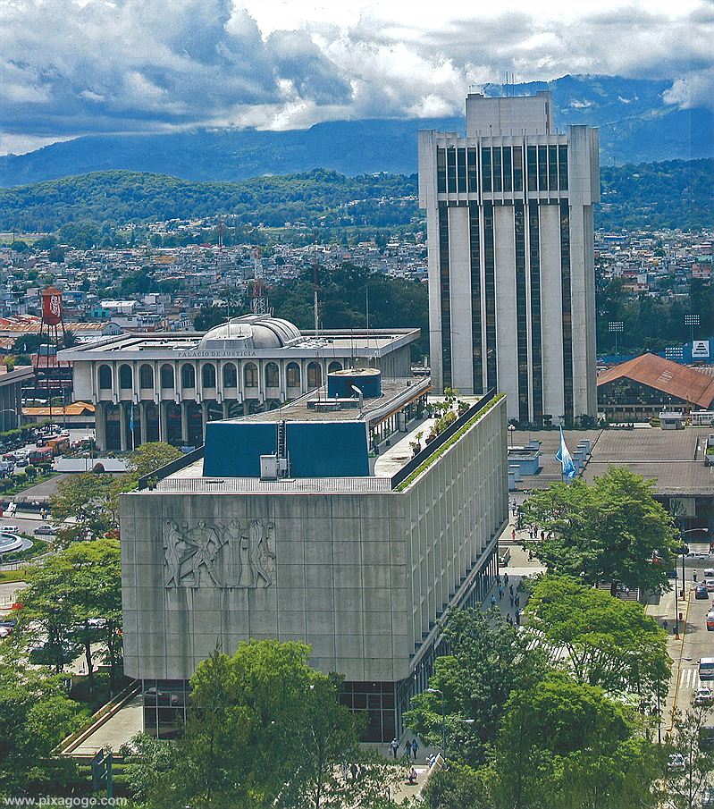 GUATEANTAÑO: CENTRO CIVICO DE GUATEMALA