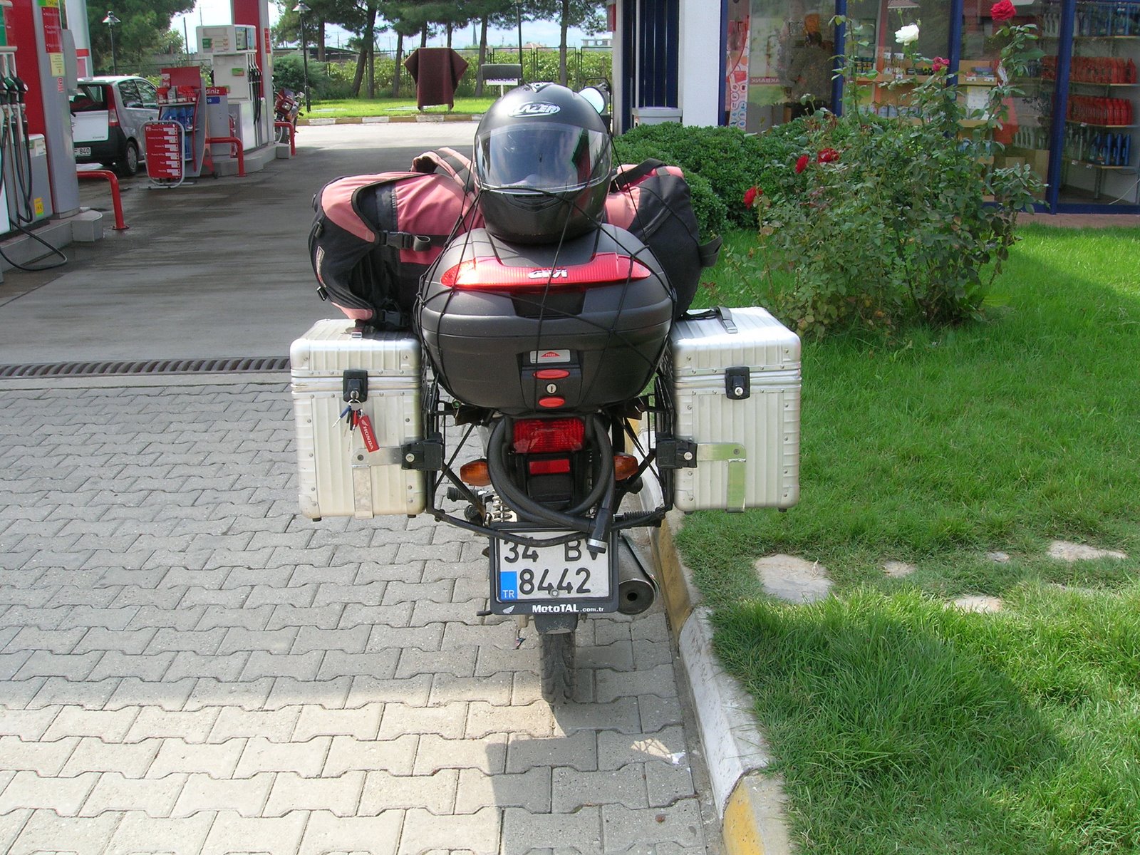 A3.JPG