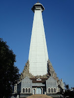 Monumen Mandala Monumen Mandala