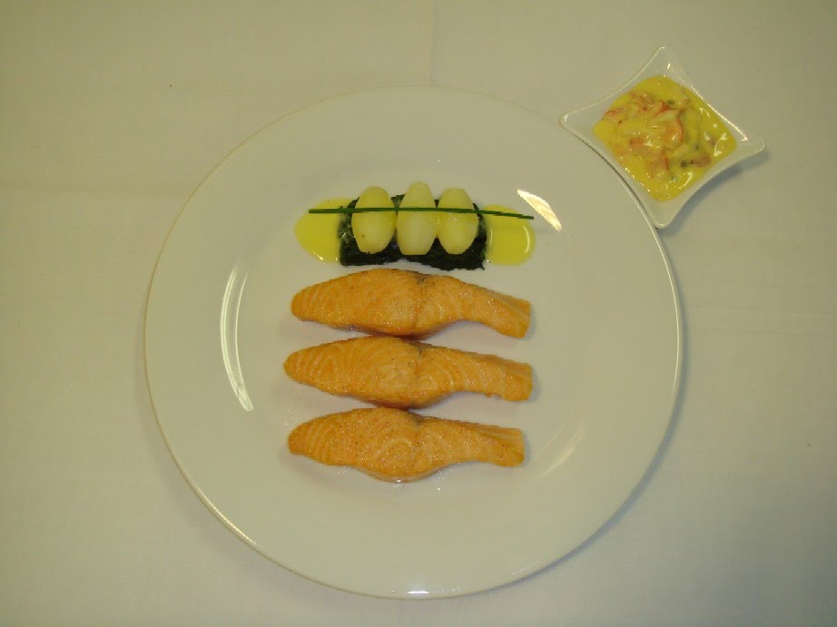 Culinary Delight SEARED SALMON CUTLETS WITH A LOBSTER AND PASSION