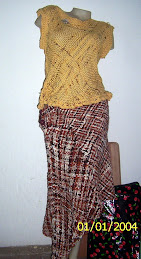 Blusa en hilo de algodón, falda tejida ( barracán)