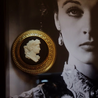 "ADAM'S PROPS": ''Scarlett O'Hara's Brooch'' (GONE WITH THE WIND)