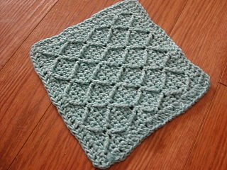 CROCHET PATTERN Diamond Cable Dishcloth 