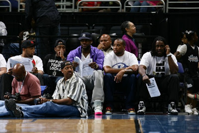 Ron & Kyi: celebrity feet:Lebron James wereing Louis Vuitton Kanye West Jaspers