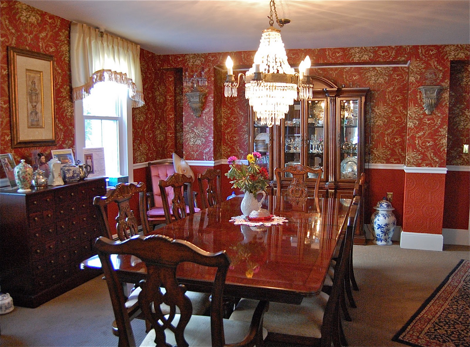 saltbox treasures More of New England . . . Chester, Vermont