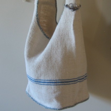 [grain+sack_purse.jpg]