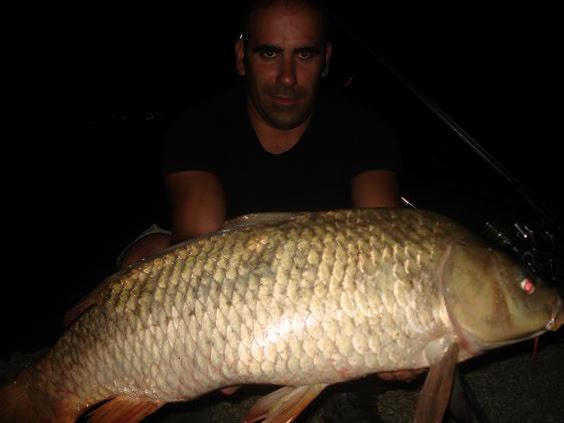 Carpas de 10,6kg e 8 kg 30 Agosto 2009