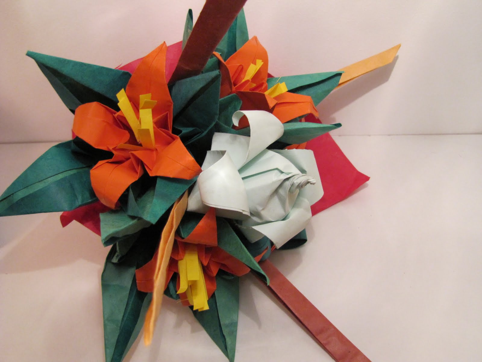 Palatul de Hârtie origami ikebana
