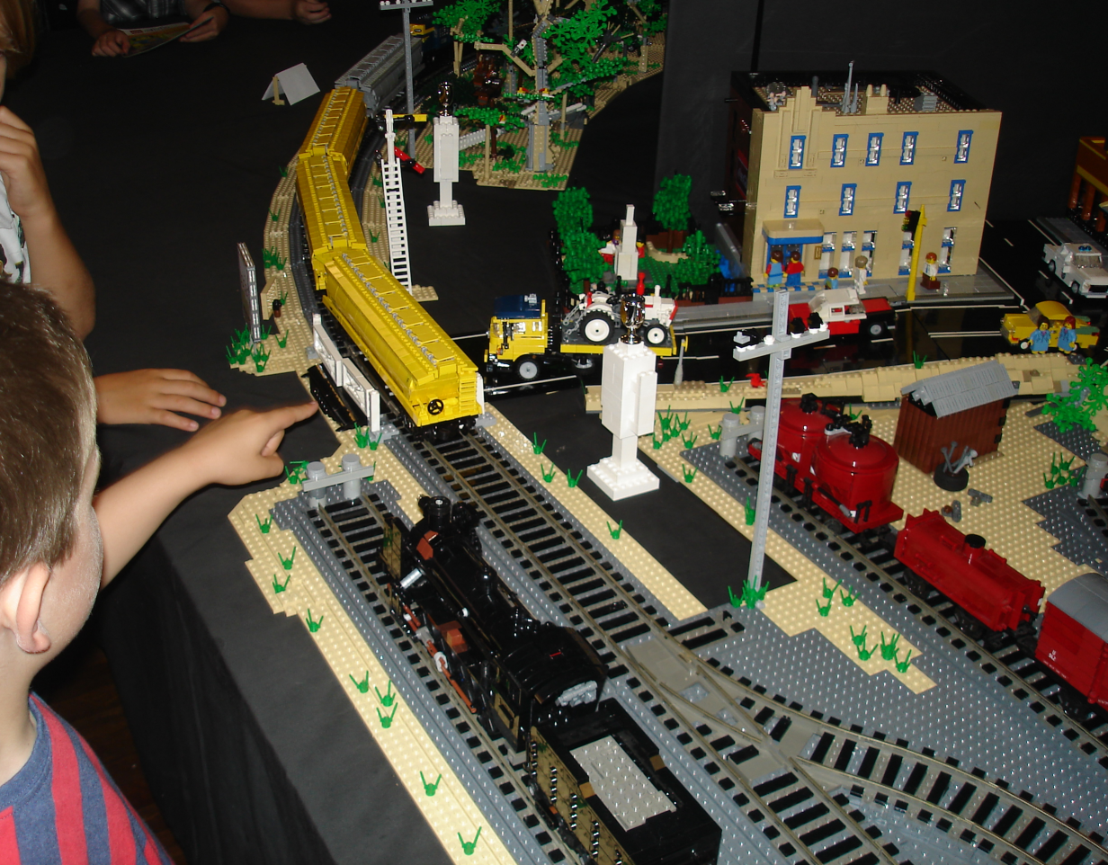 Scatterbrain Brickvention 2011 and The Warrnambool Model Train Show 2011