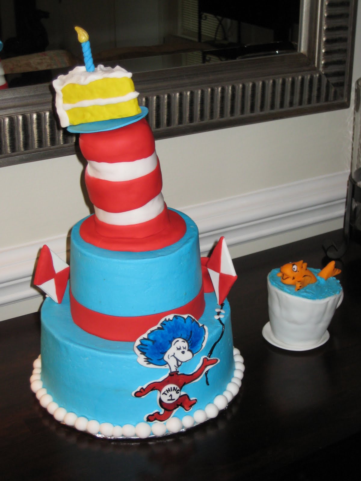 fOr THe lOvE oF CakE The Cat in The Hat