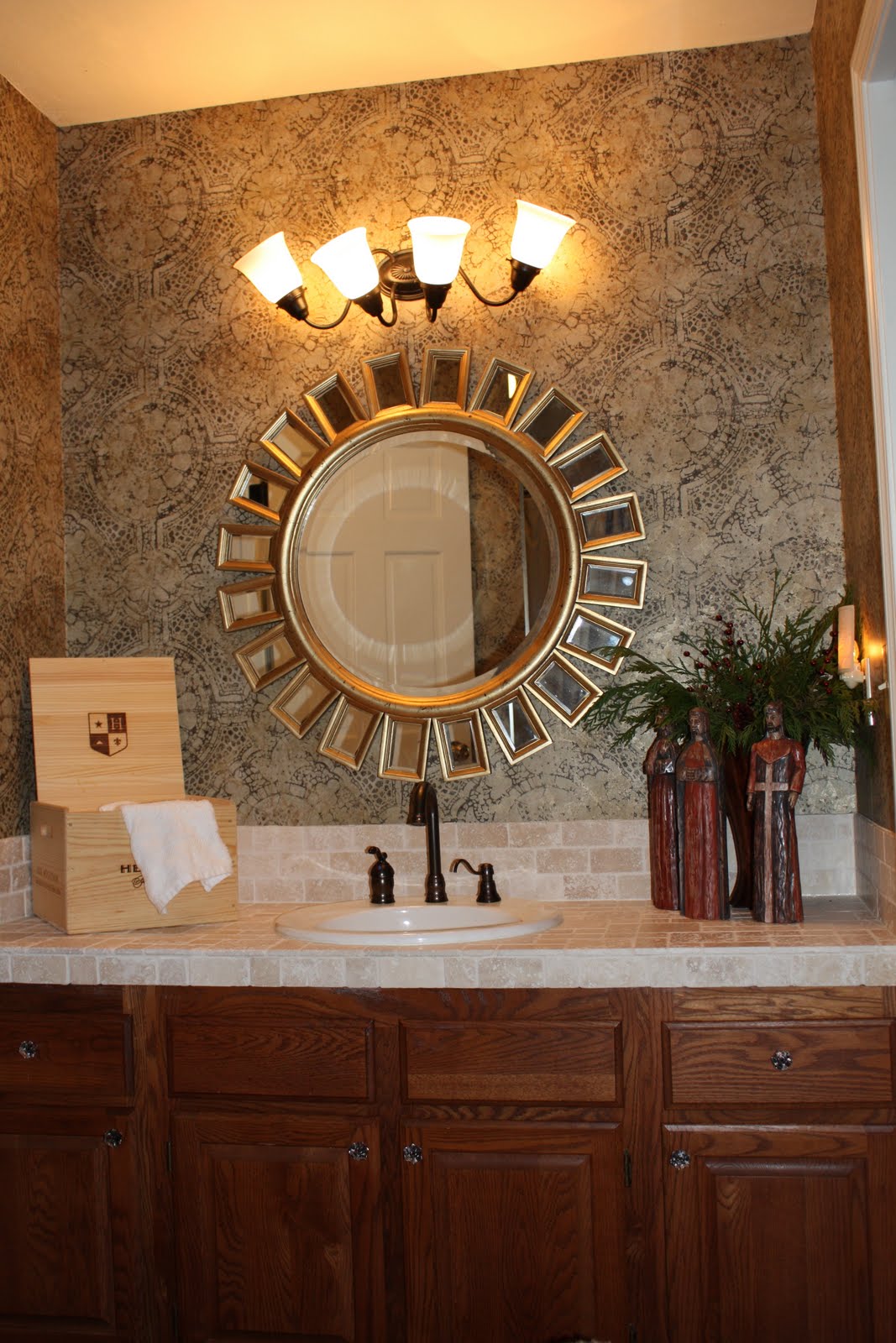 Bathroom lighting fixtures Bathroom Light Fixtures Over Mirror