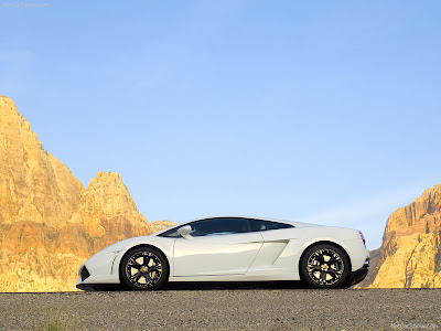 With the new Gallardo LP5604 Lamborghini once again sets a higher standard