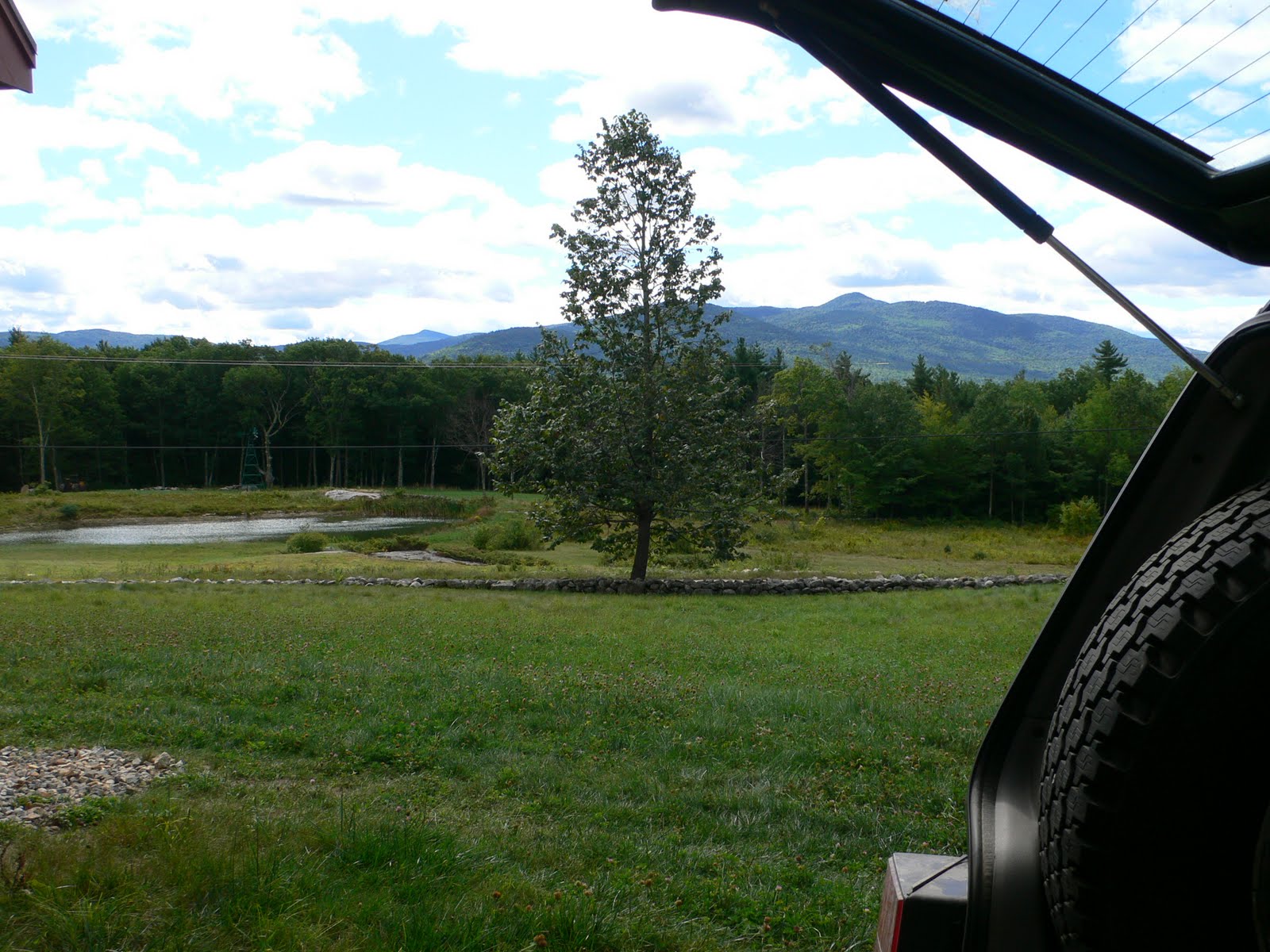 Ewe & I Farm Schoolhouse Farm in Tamworth, NH