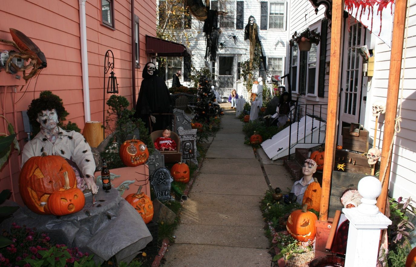 Harris Happenings A Halloween Adventure in Salem, MA