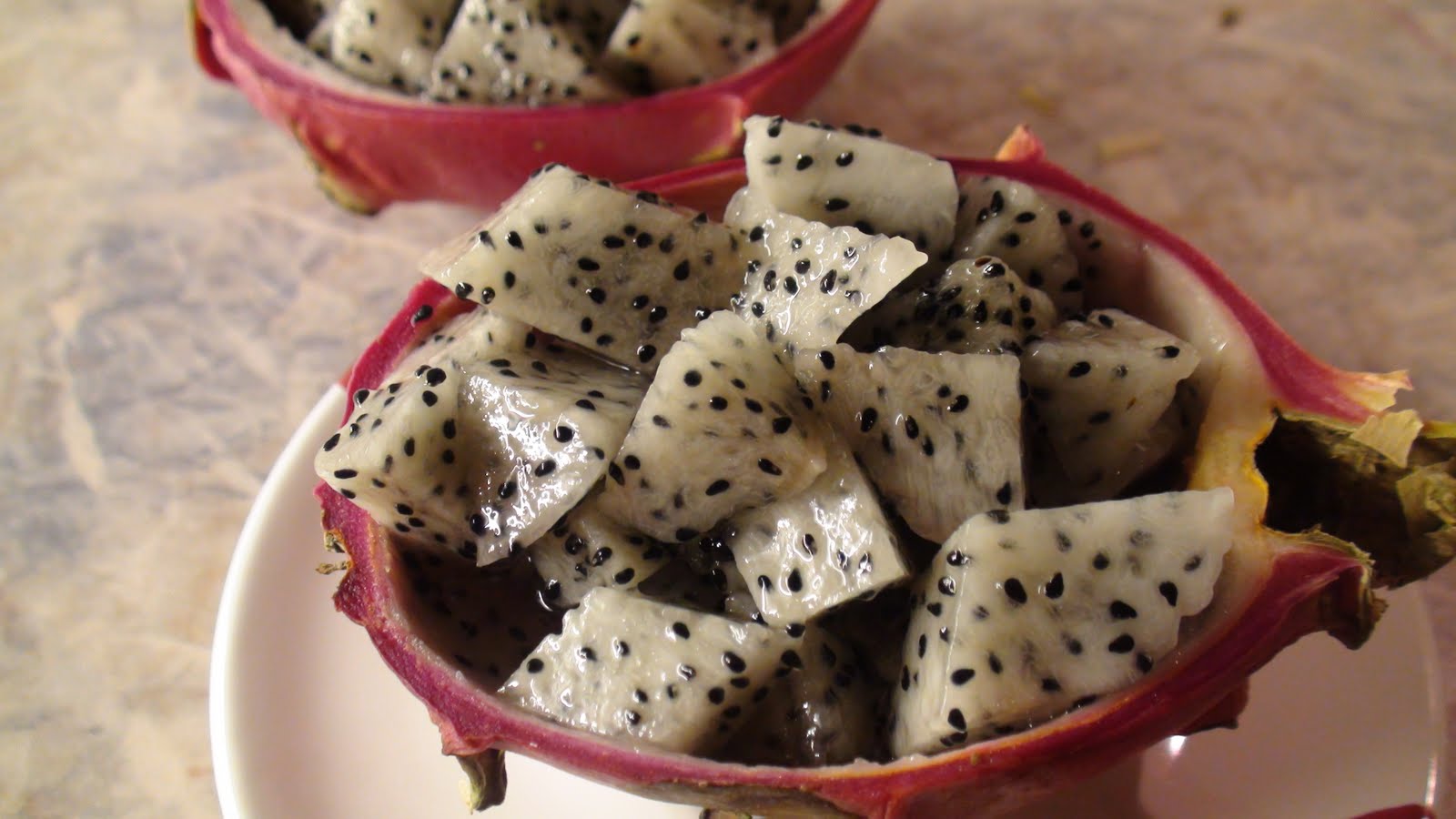 Gusto &amp; Aroma: Drachenfrucht mit Zitronengras-Sirup