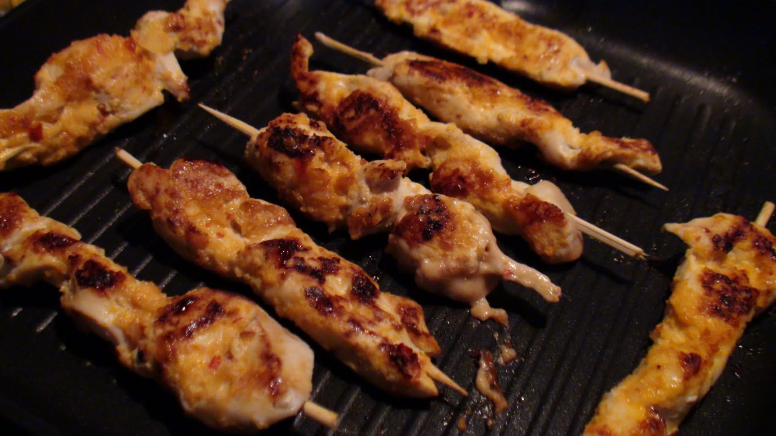 Gusto &amp; Aroma: Thailändisches Hühnchen-Saté