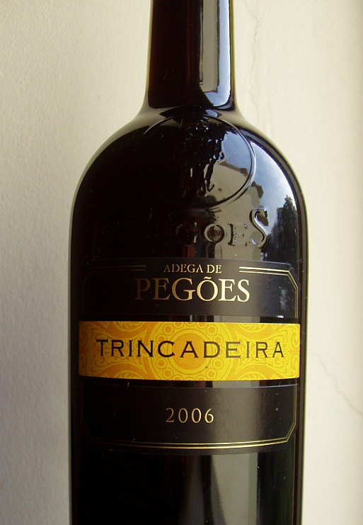 [pegoestrincadeira06.jpg]