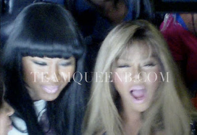 News // Lil Kim invite Nicki Minaj (sosie) dans son clip