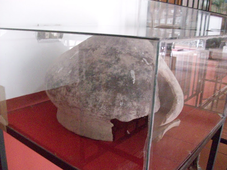 Urna funeraria de los indígenes que habitaron en el valle del Río San Lorenzo