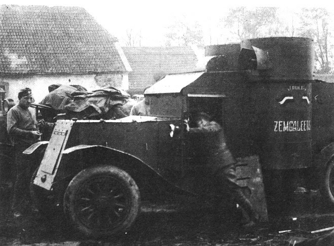 [Austin_Mk.2_Zemgalietis_2.jpg]