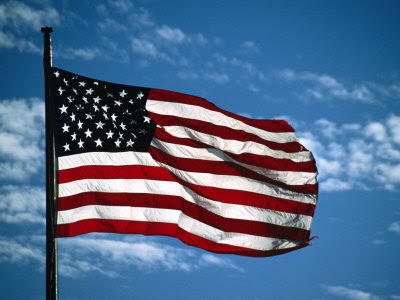 http://4.bp.blogspot.com/_mFMFCpmOJ2Q/ShoZ29qAw3I/AAAAAAAAAQk/ZT9JHorCgrQ/s400/BN5306_1-FB~American-Flag-Flying-at-Full-Mast-Cape-Cod-USA-Posters.jpg