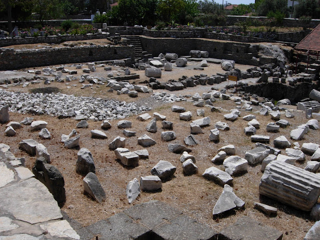 Trabalhadores encontram antiga necrópole grega na Sicília