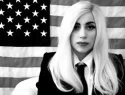 Video: Lady Gaga pede respeito aos gays no exército