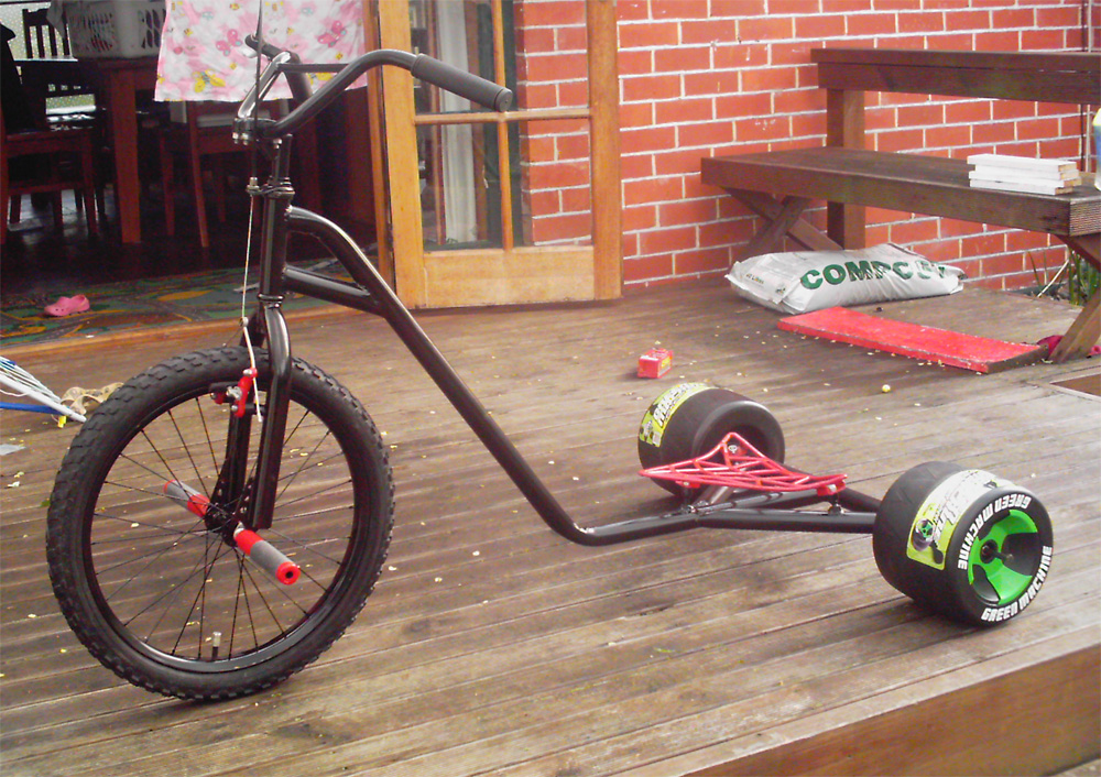 AtomicZombie Bikes, Trikes, Recumbents, Choppers, Ebikes, Velos and