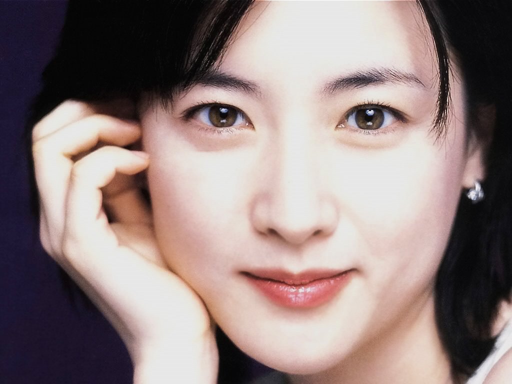 Famous Asian Actresses 99